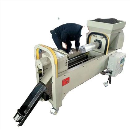 Sienipussin tikkutäyttökone