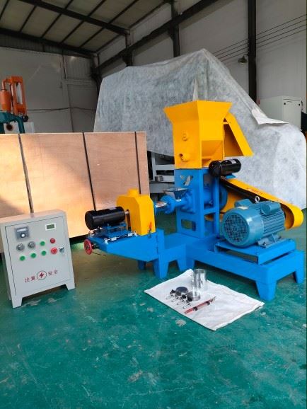 Farm Use Feed Extruder
