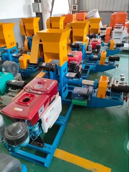 Farm Use Feed Extruder