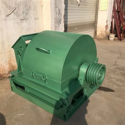 Puuhakkuri hydraulinen