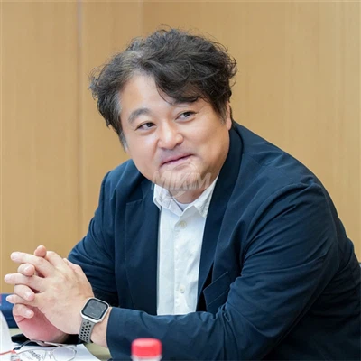 Japanilaiset asiakkaat pitävät MIKIMin rehupellettikoneesta!